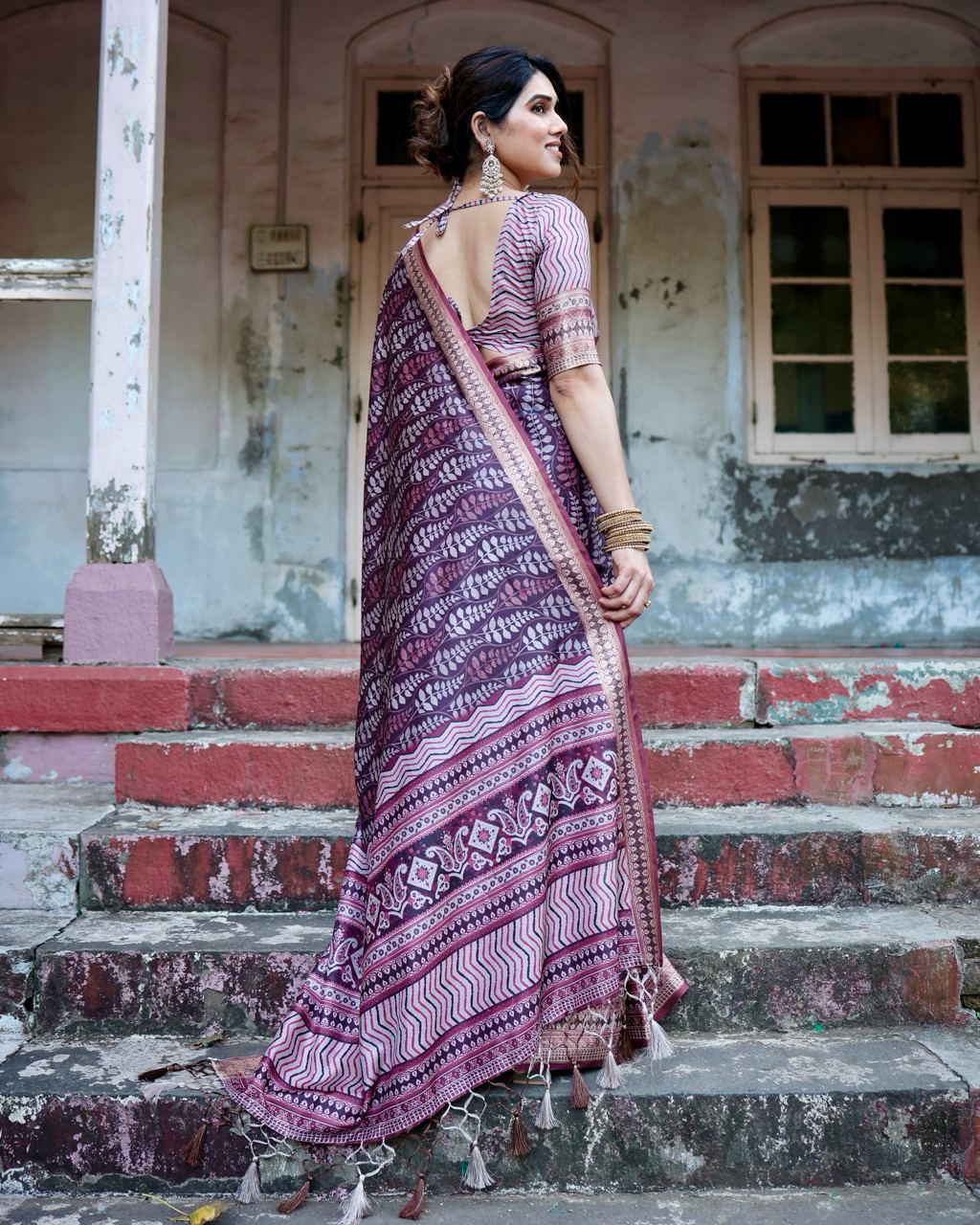 PURE SILK DIGITALLY PRINTED SAREE WEAVED WITH GOLDEN ZARI COMES WITH TASSELS