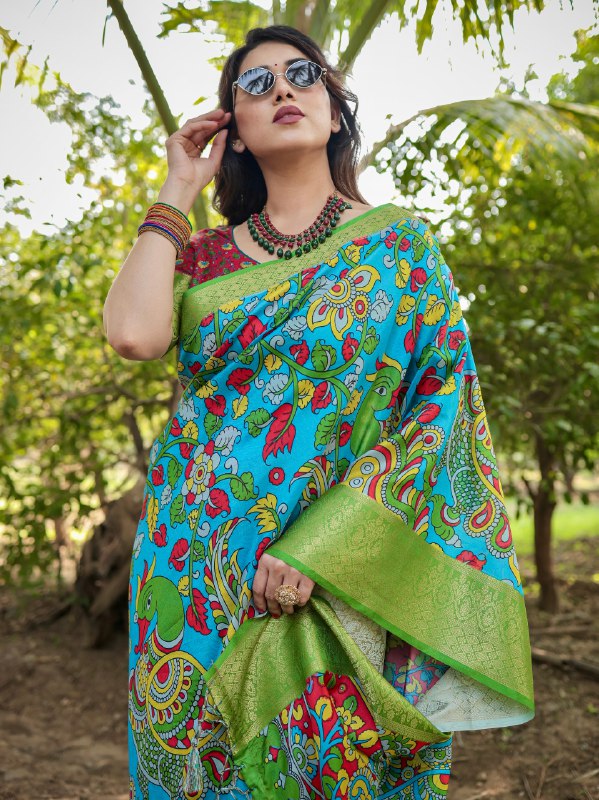 PURE SILK DIGITALLY PRINTED SAREE WEAVED WITH GOLDEN ZARI COMES WITH TASSELS