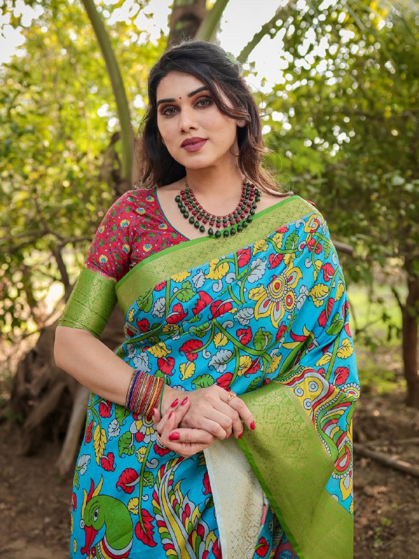 PURE SILK DIGITALLY PRINTED SAREE WEAVED WITH GOLDEN ZARI COMES WITH TASSELS