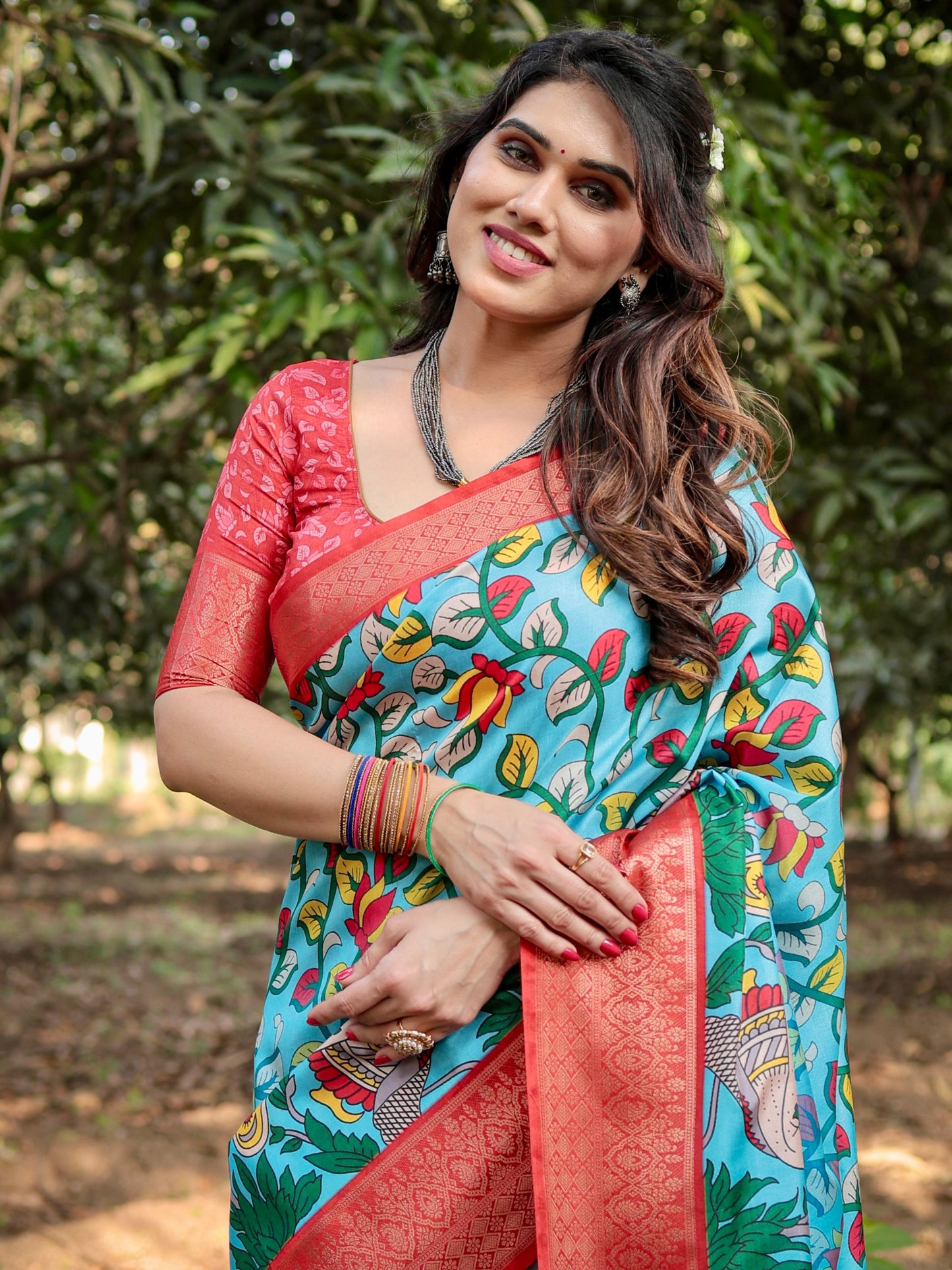 PURE SILK DIGITALLY PRINTED SAREE WEAVED WITH GOLDEN ZARI COMES WITH TASSELS