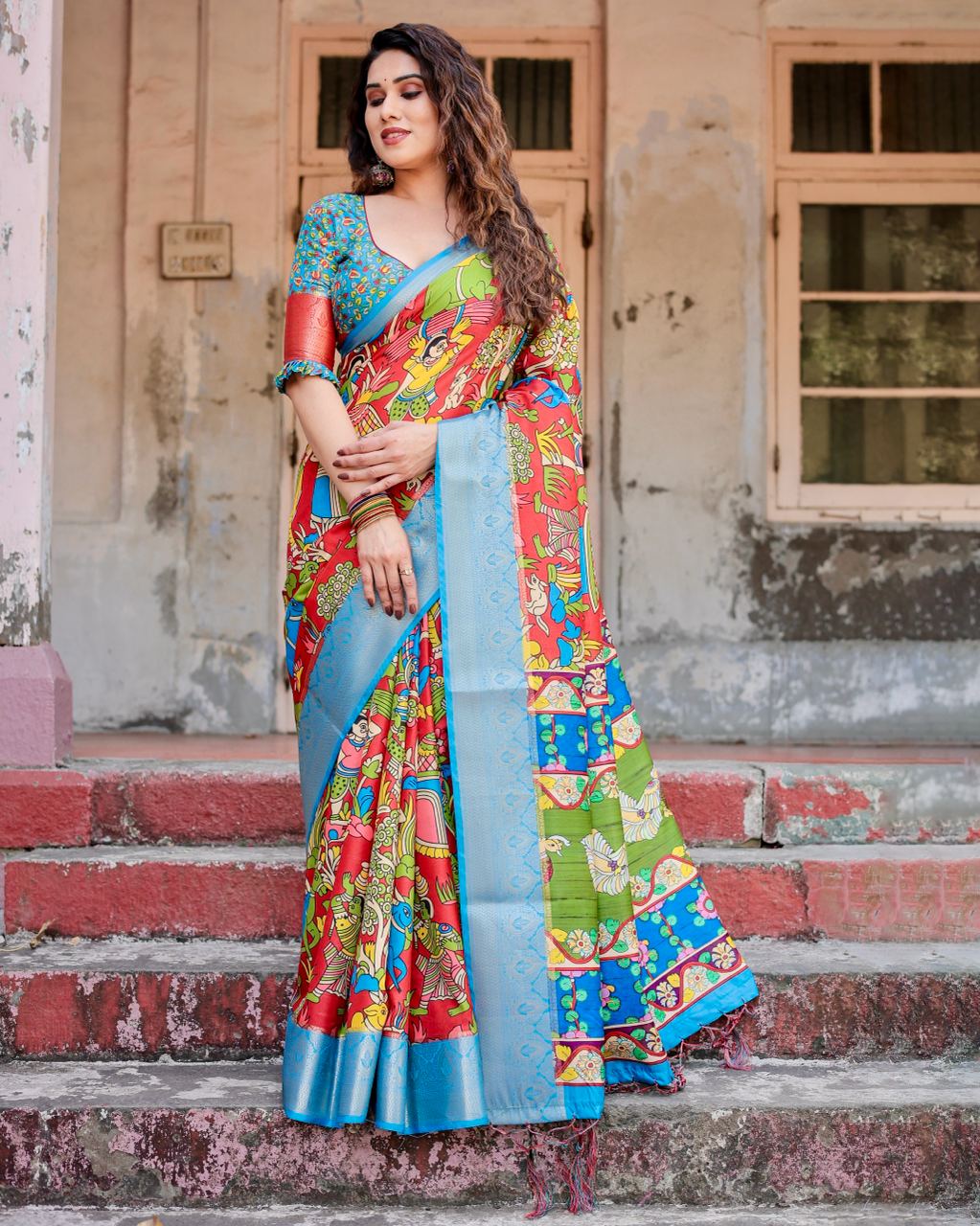 PURE SILK DIGITALLY PRINTED SAREE WEAVED WITH GOLDEN ZARI COMES WITH TASSELS