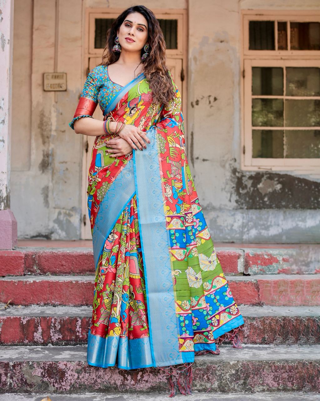 PURE SILK DIGITALLY PRINTED SAREE WEAVED WITH GOLDEN ZARI COMES WITH TASSELS