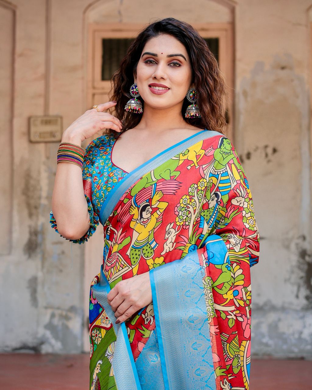 PURE SILK DIGITALLY PRINTED SAREE WEAVED WITH GOLDEN ZARI COMES WITH TASSELS