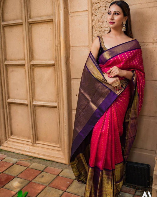 Rani Saree With Viloet Border Banarasi Beautiful Saree With Blouse With Beautiful Tassels