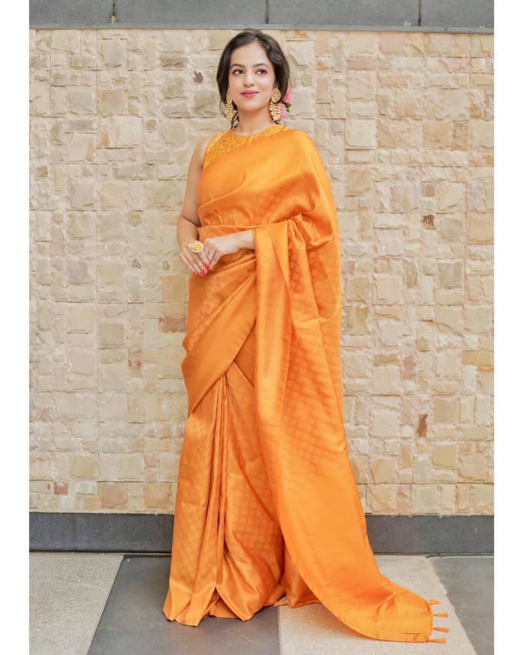 Wedding Yellow Golden Zari Weaving Banarasi Beautiful Saree With Blouse With Beautiful Tassels