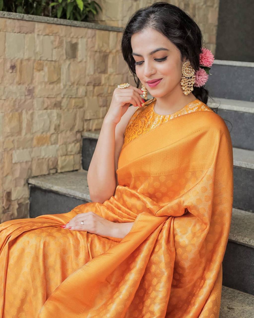 Wedding Yellow Golden Zari Weaving Banarasi Beautiful Saree With Blouse With Beautiful Tassels
