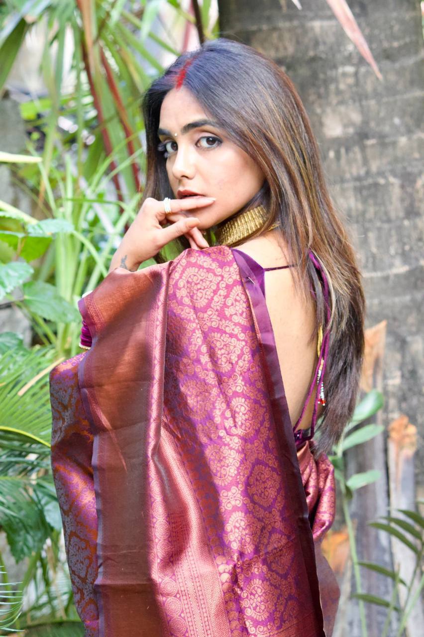 Magenta Colour With Copper Zari Weaving Designer Banarasi Beautiful Saree With Blouse