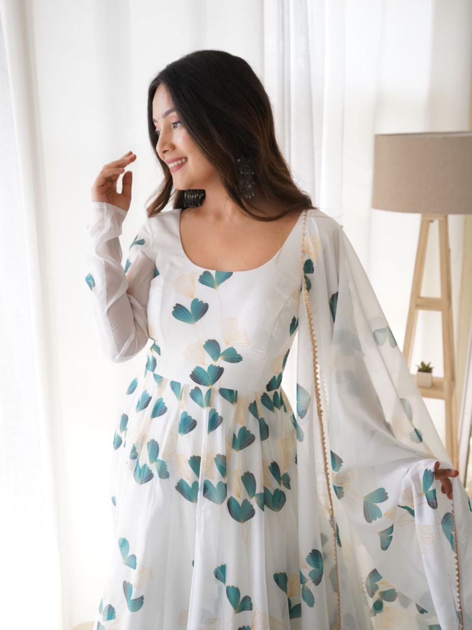 White Colour Digitally Printed Pure Soft Organza Anarkali Suit With Huge Flair Comes With Duppatta N Pant