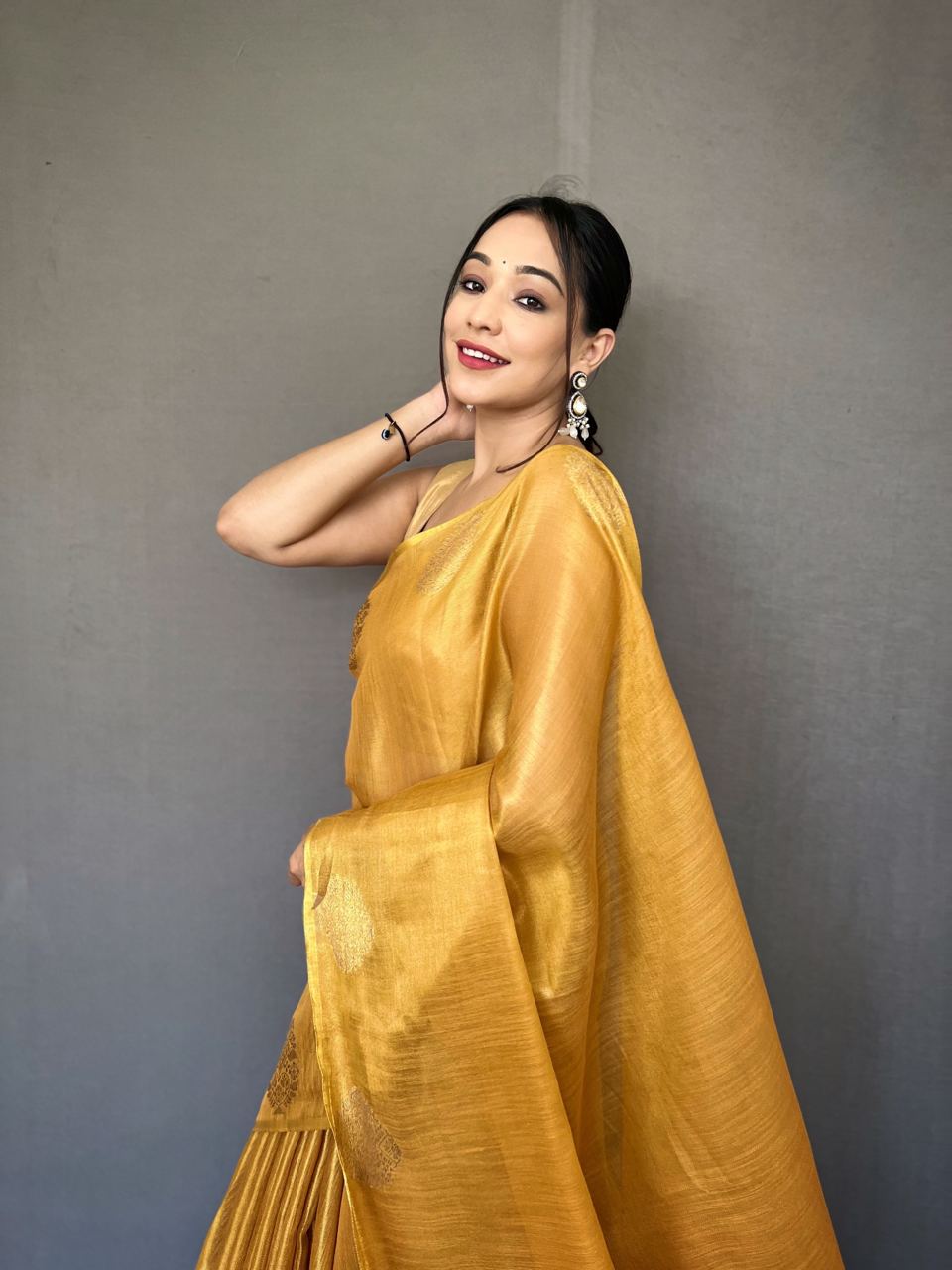 Yellow Gold Banarasi Tissue Silk Zari Woven Saree