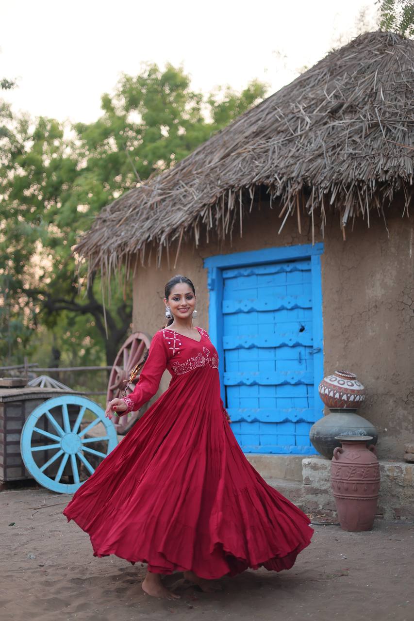 Maroon Color 14 kg Reyon Fabric with Real Mirror Work Gown