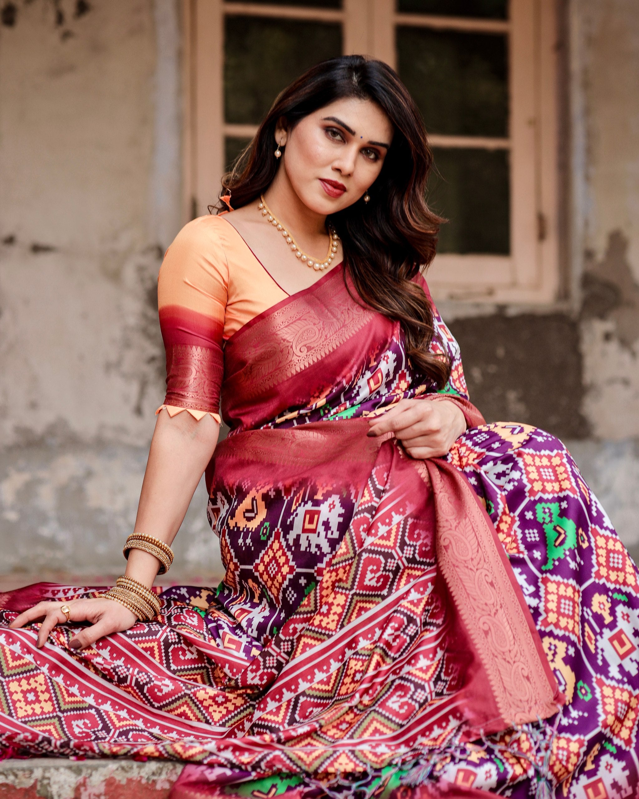 PURE SILK DIGITALLY PRINTED SAREE WEAVED WITH GOLDEN ZARI COMES WITH TASSELS
