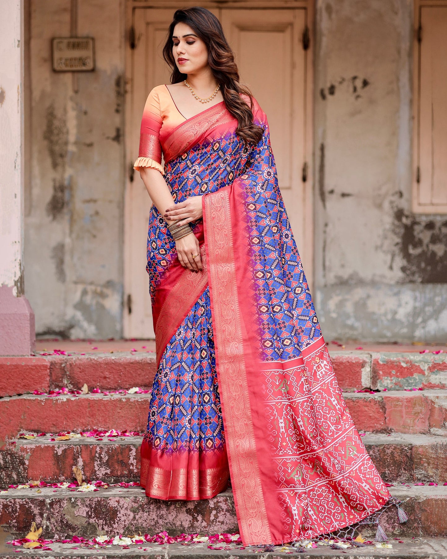 PURE SILK DIGITALLY PRINTED SAREE WEAVED WITH GOLDEN ZARI COMES WITH TASSELS
