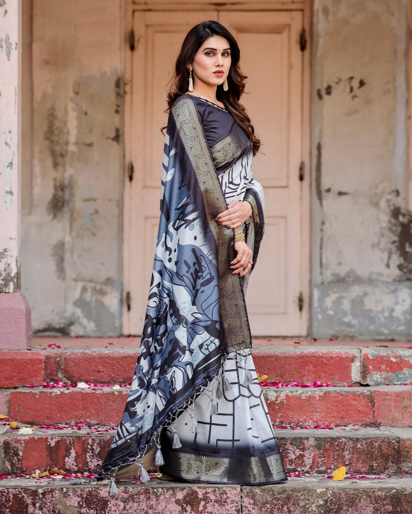 PURE SILK DIGITALLY PRINTED SAREE WEAVED WITH GOLDEN ZARI COMES WITH TASSELS