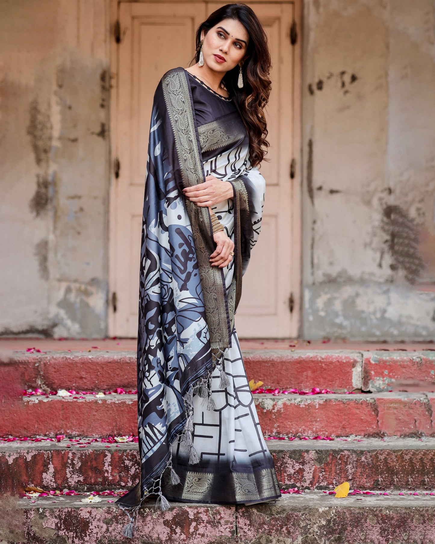 PURE SILK DIGITALLY PRINTED SAREE WEAVED WITH GOLDEN ZARI COMES WITH TASSELS