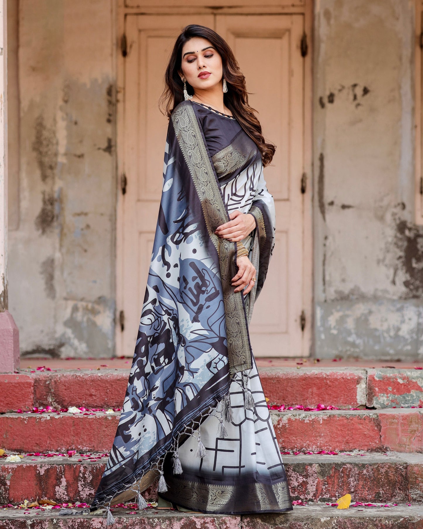 PURE SILK DIGITALLY PRINTED SAREE WEAVED WITH GOLDEN ZARI COMES WITH TASSELS