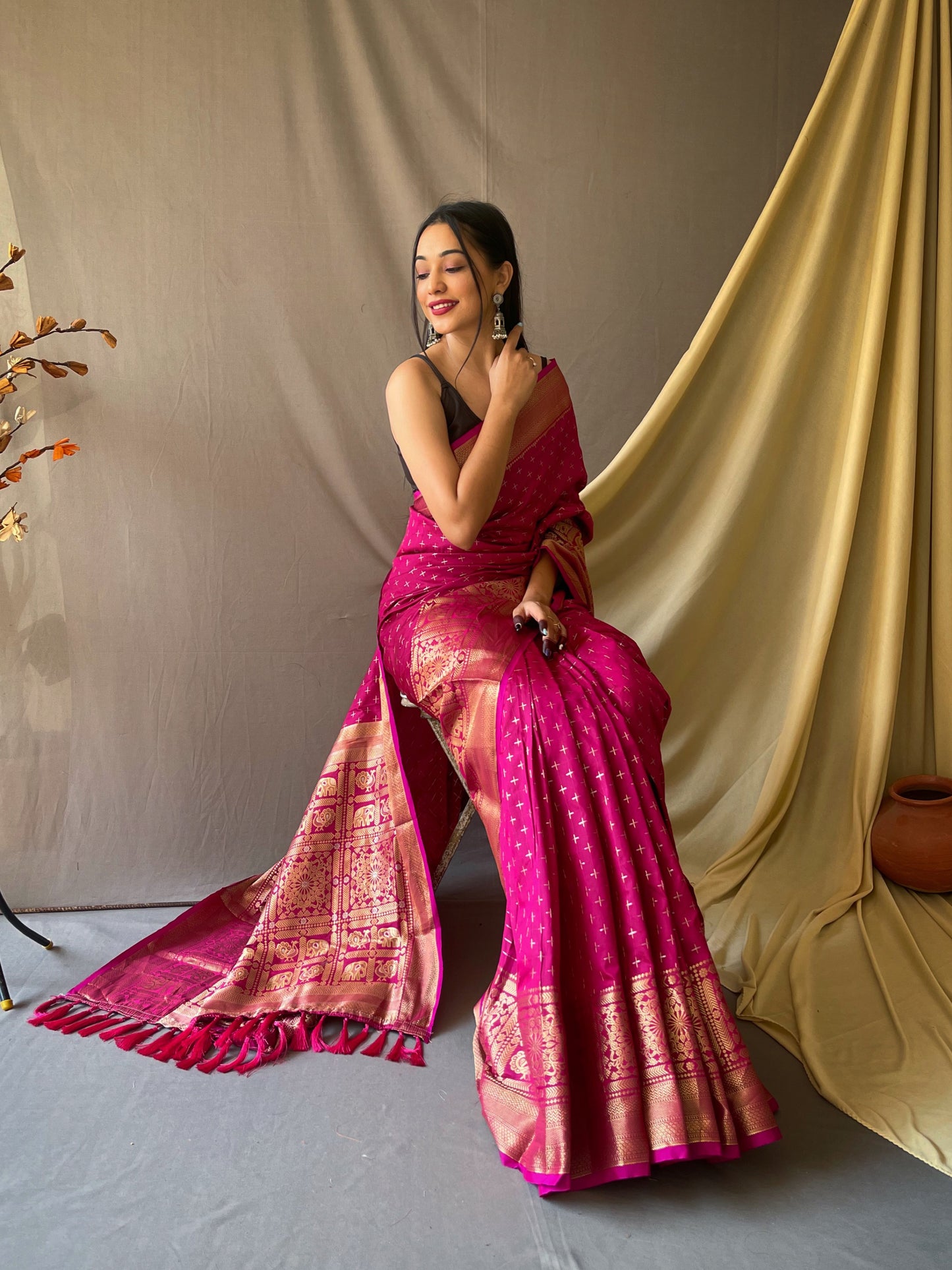 Pink Banarasi Silk Zari Woven Saree