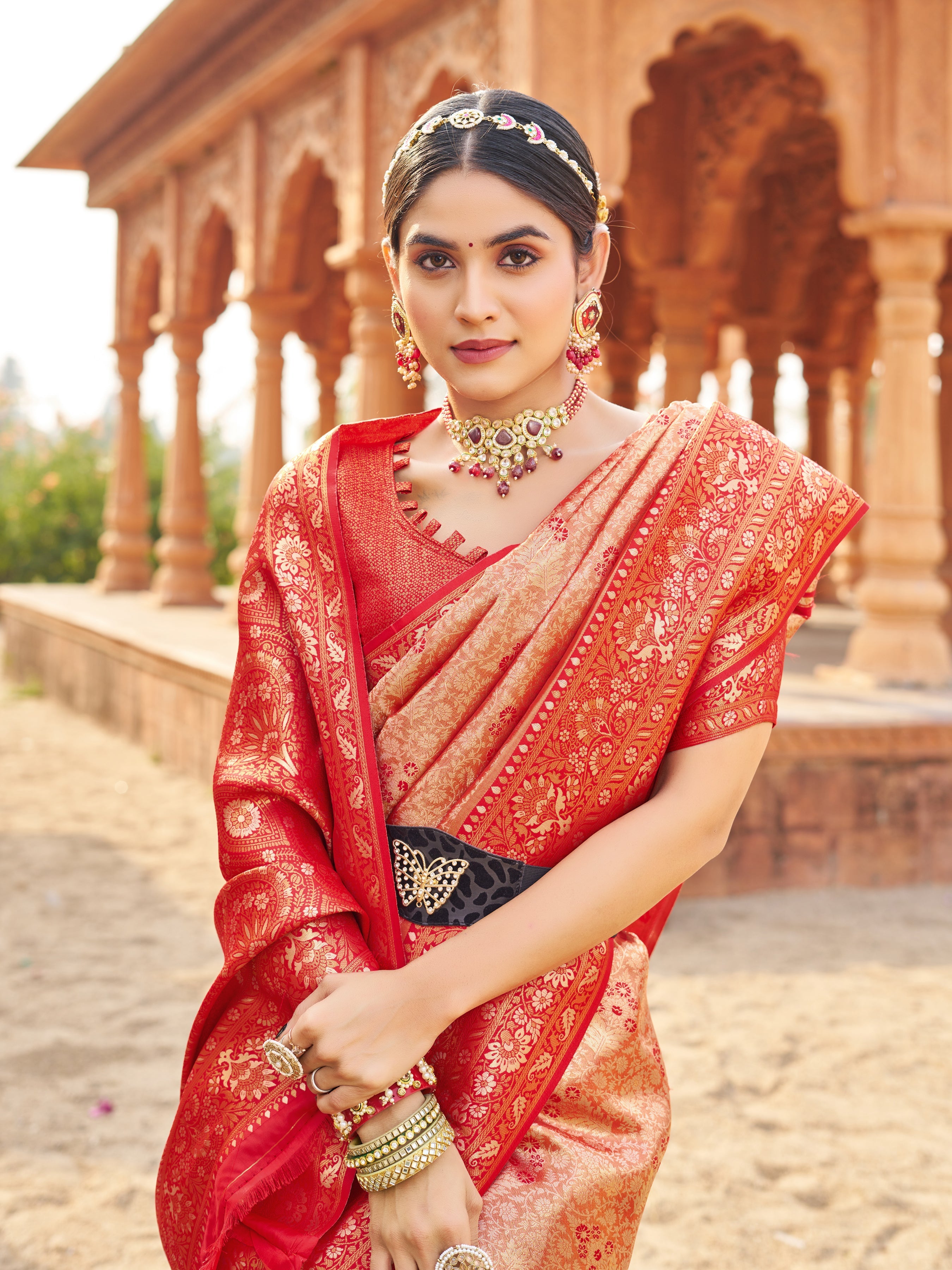 Bridesmaid Diaries 2026: The Ultimate Saree Guide to Stealing the Spotlight