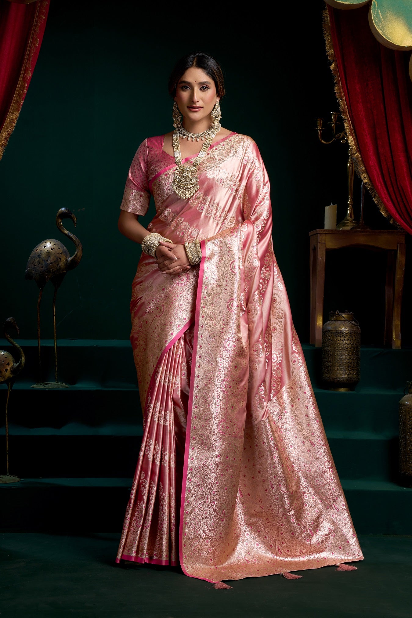 Mauve Pink Silk Blend Woven Saree – Elegant Designer Wedding & Festive Wear Saree for Women