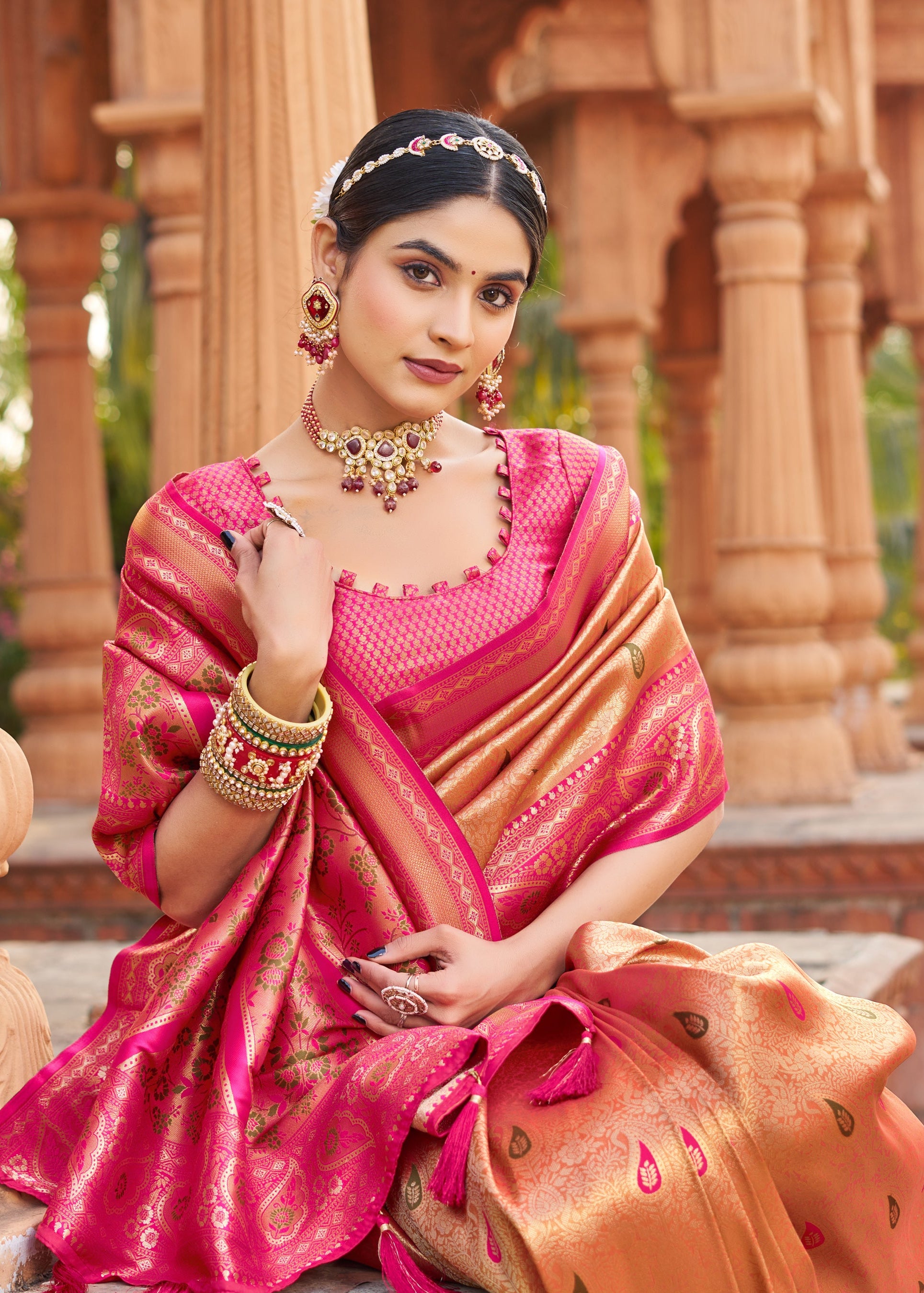 Dark Pink Soft Banarasi Silk With Gold Zari Weaving With Zhallar Saree With Blouse Piece
