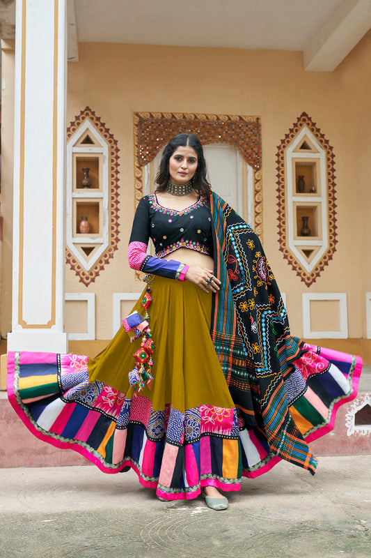 Presenting Most Beautiful New Collection Navratri Special Chaniya Choli