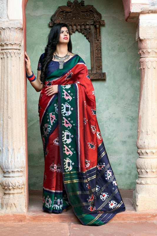 Red Color Beautiful Wedding Wear Red Patola Weaving Silk Saree