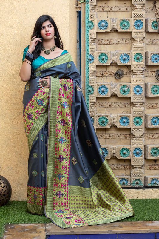 Grey Color Beautifully Designed Banarasi Weaving Silk Saree For Women