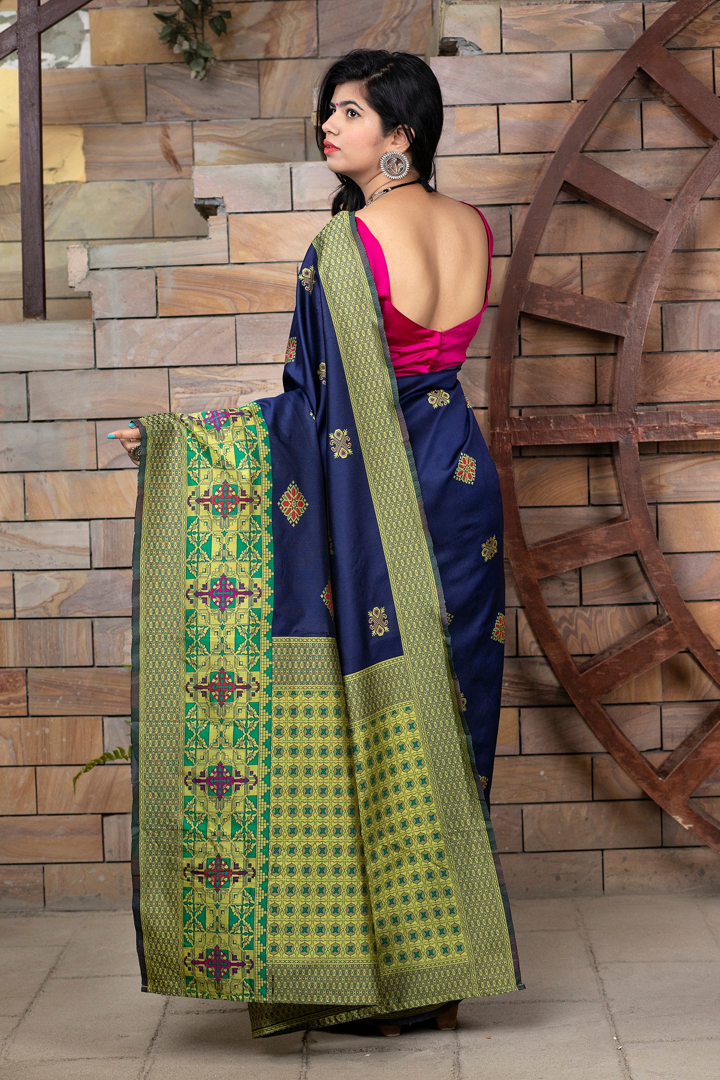 Navy Color Beautifully Designed Banarasi Weaving Silk Saree For Women