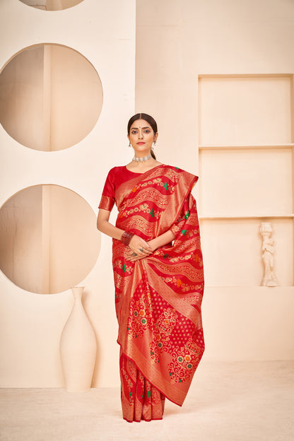 Red Color Beautiful Banarasi Silk With Patola Weaving Silk Saree