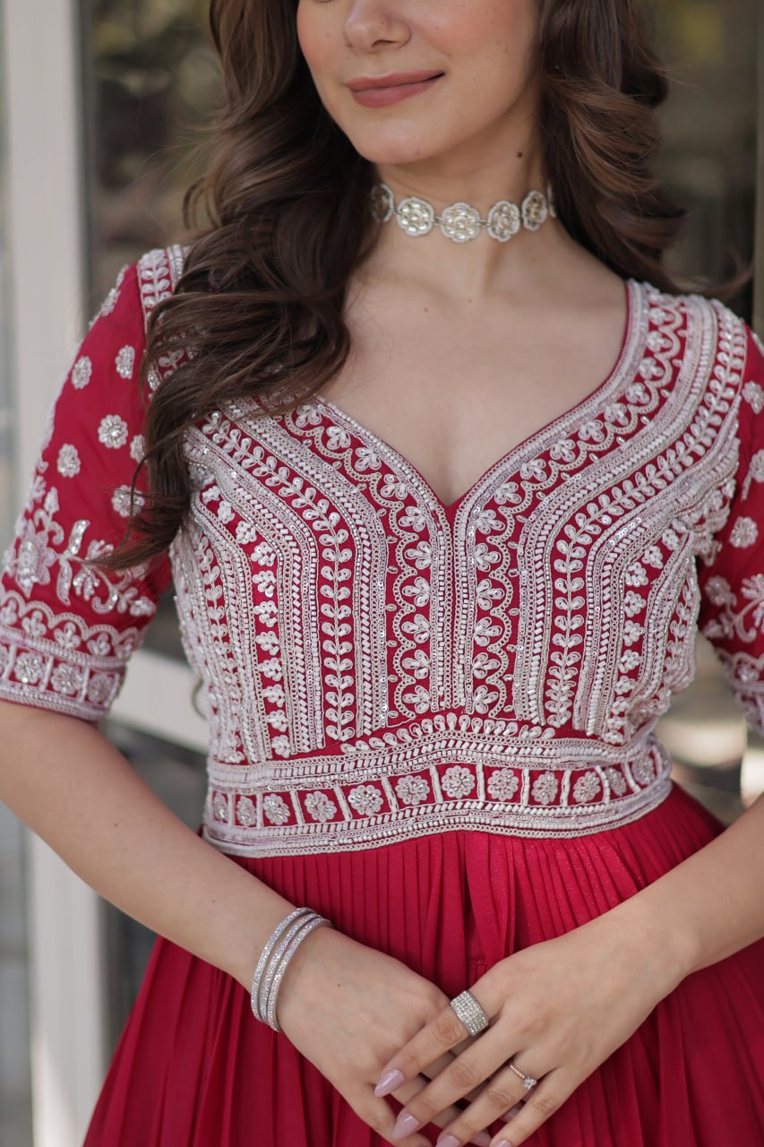 Pink Star Blooming With Embroidery Beads Sequins Work Gown