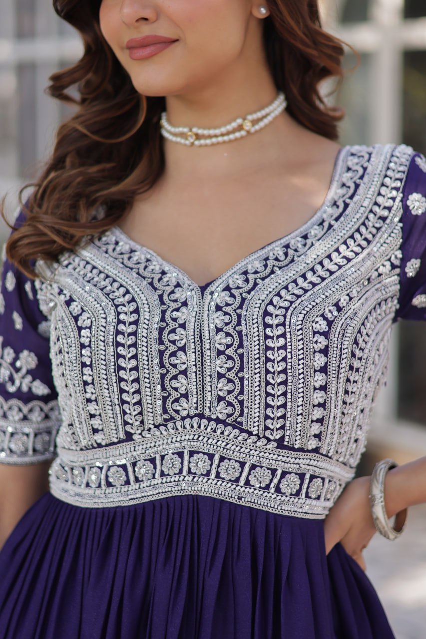 Purple Star Blooming With Embroidery Beads Sequins Work Gown
