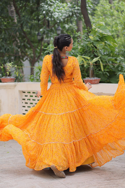 Musterd Bandhej Print With Gotta Patti Lace Work Navratri Lehenga Choli