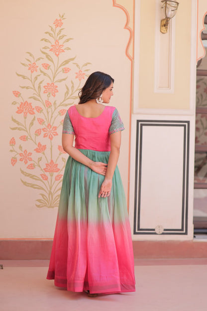 Pink Gold Crush Padding With Beads Embroidered Work Gown