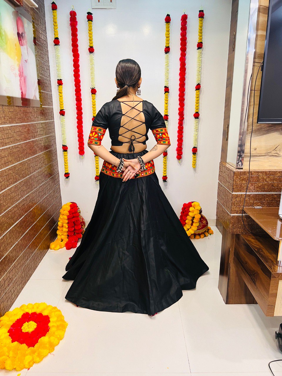 Black Cotton Silk Gamthi Work Butta Lace Work Navratri Lehenga Choli