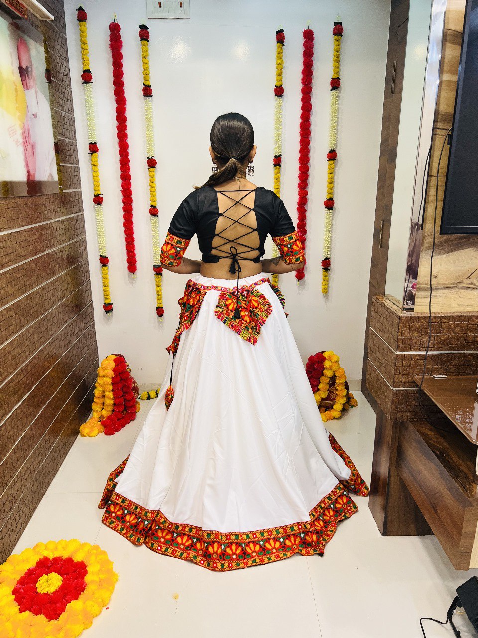 White Cotton Silk Gamthi Work Butta Lace Work Navratri Lehenga Choli