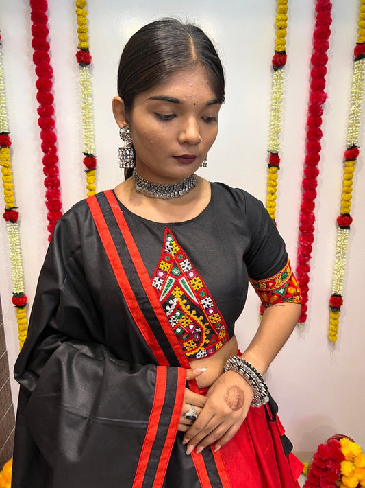 Red Black Cotton Silk Gamthi Work Butta Lace Work Navratri Lehenga Choli