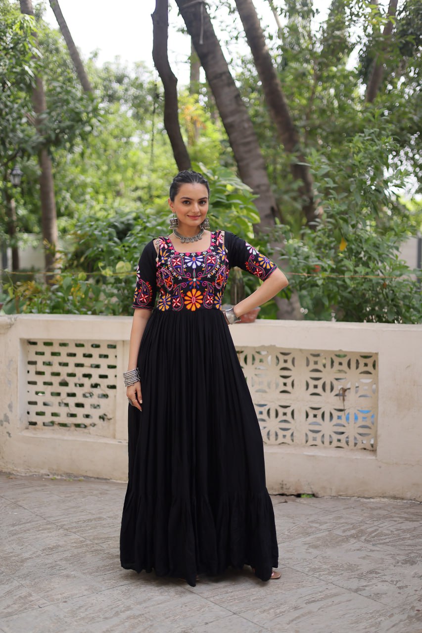 Black Reyon Kutchi Gamthi Embroidered Thread Work Navratri Gown