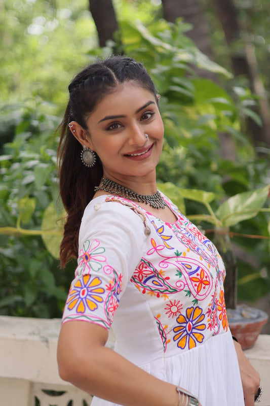 White Reyon Kutchi Gamthi Embroidered Thread Work Navratri Gown