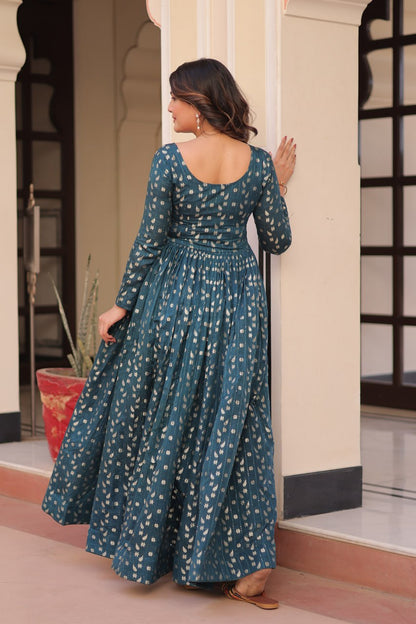 Rama Color Position Print Choli With Staple Jequard Weaving Work Gown