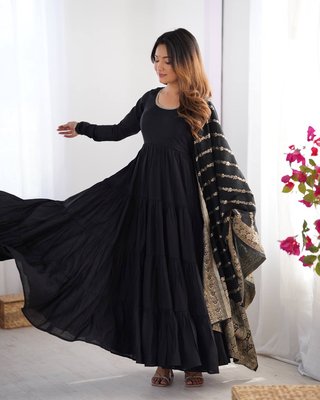 Black Chanderi Silk Full Churidar Sleeves Lace Work Anarkali Salwar Suit