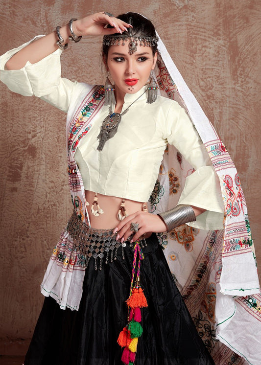 White Rajwadi Gamthi Lace With Mirror Work Navratri Lehenga Choli