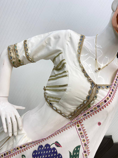 White Cotton Embroidery With Mirror Work Embroidery With Mirror Work Navratri Lehenga Choli