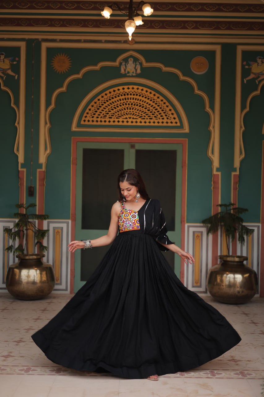 Black Color 14 Kg Reyon Fabric With Designer Lace Work Navratri Gown