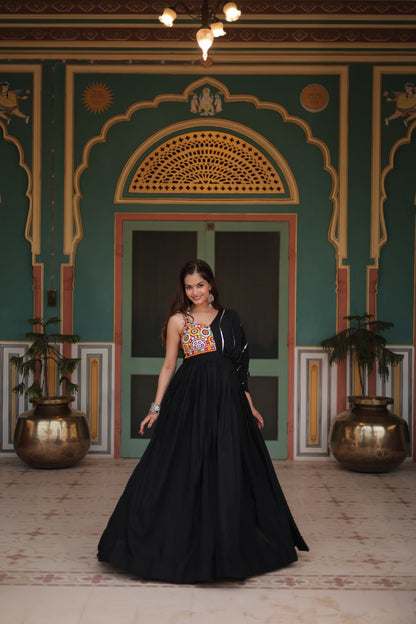 Black Color 14 Kg Reyon Fabric With Designer Lace Work Navratri Gown