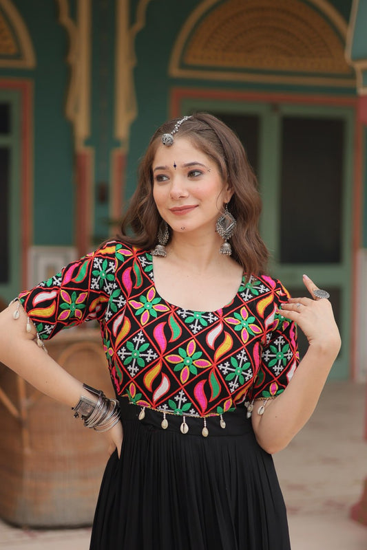 Black Reyon With Kutchi Gamthi Kodi Work Navratri Gown