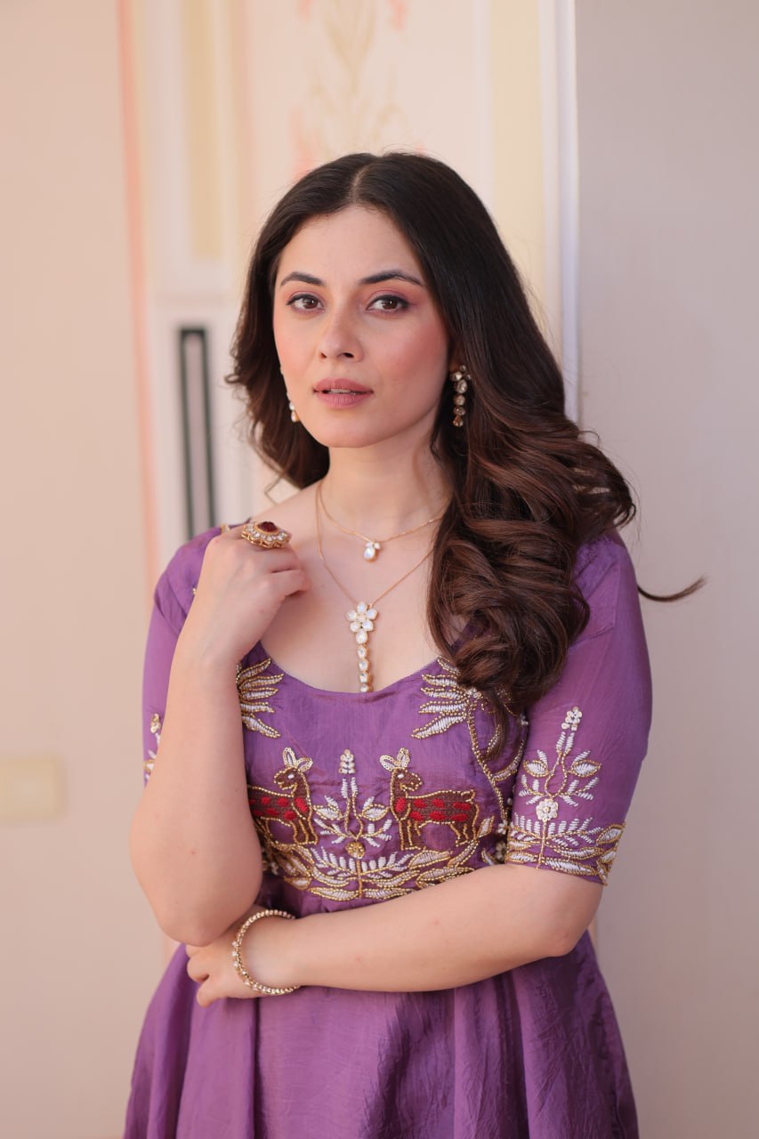Lilac  Gold Crush With Beads Embroidered Work Gown