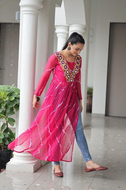 Pink Leheriya Print Work With Kutchi Patchework Navratri Kurti