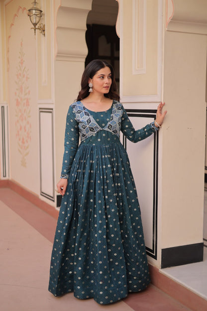 Rama Staple Jequard Weaving Work Gown
