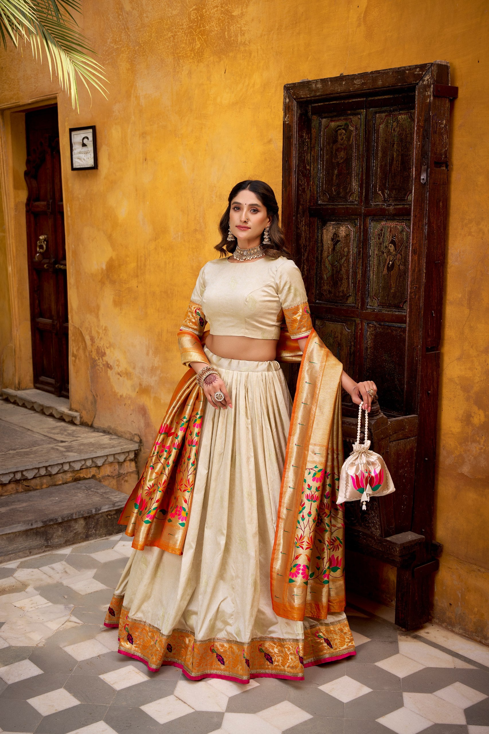 Off White Paithani Silk Lehenga with Zari Weaving & Lace Border – Designer Wedding & Festive Wear Lehenga