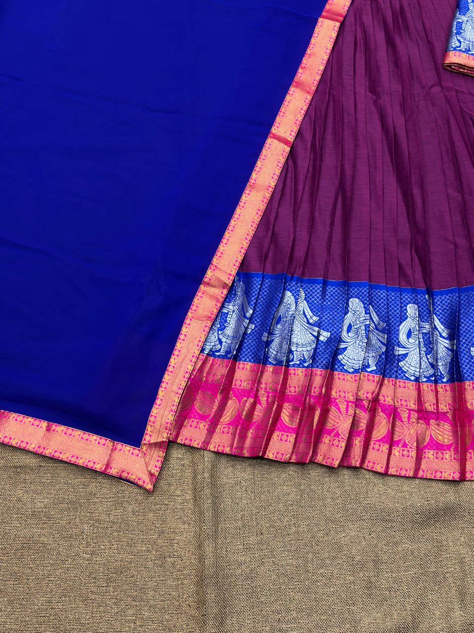 Authentic Kanchi cotton langa voni for temple wear
