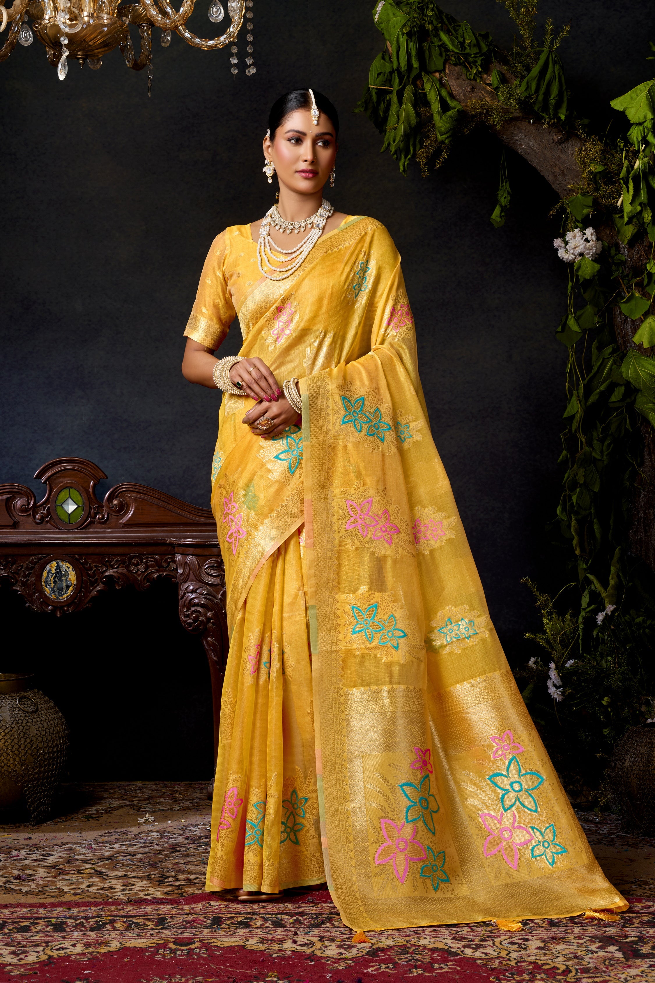 Lemon Yellow Woven Banarasi Organza Saree – Designer Wedding Festive Party Wear Saree